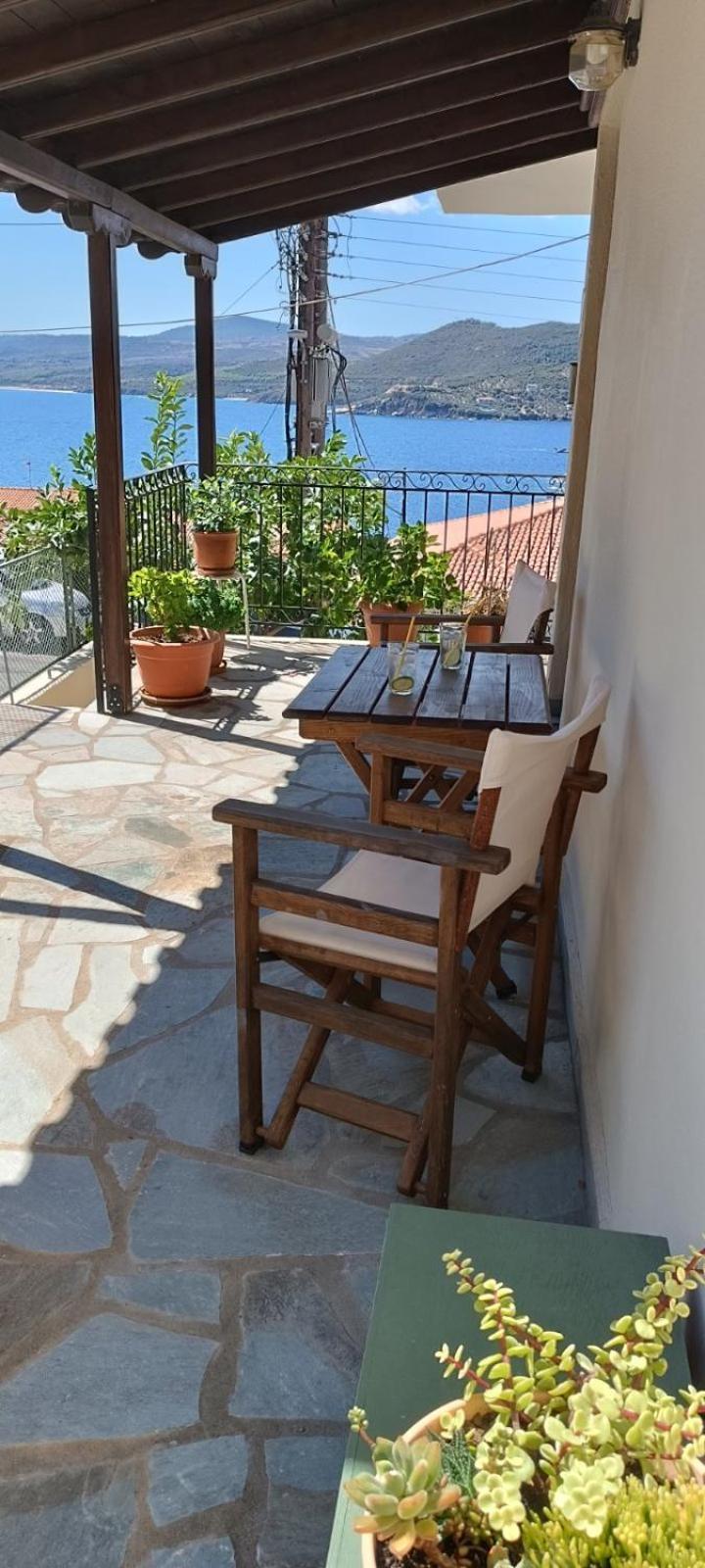 Avli Apartments 피르가디키아 외부 사진
